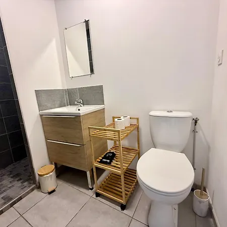 Apartmán L'appart T2 Ibiza Chic & Terrasse - 5 Min Circuit